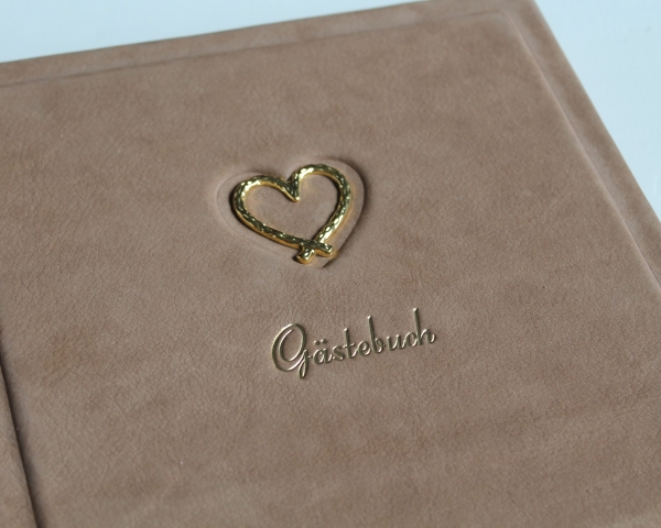 Gästebuch - Album "Goldene Herz" aus braunem Nubukleder, mittelgroß